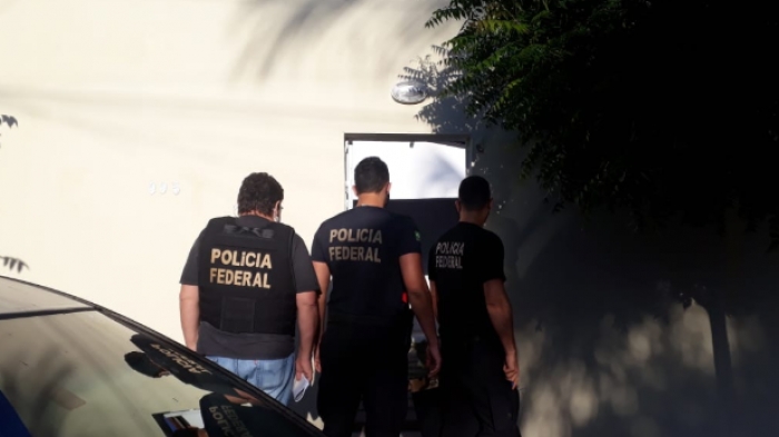 PF e CGU cumprem mandados contra desvio de R$ 17,9 mi de recursos da educação em Juazeiro do Norte